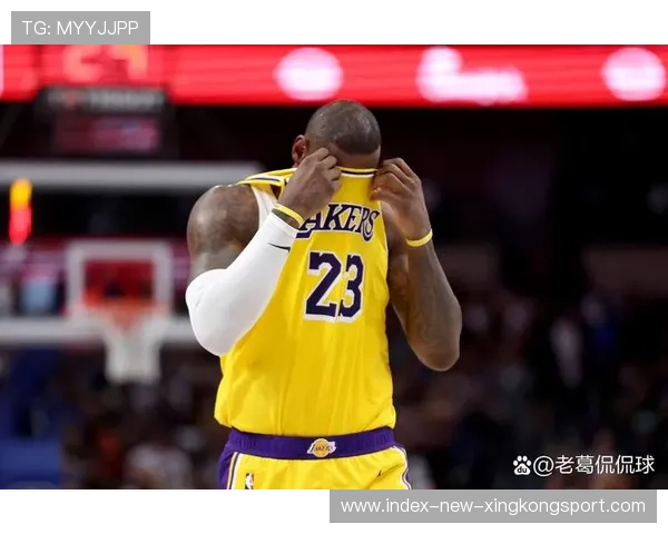 布朗轰炸夜:个人数据漂亮但球队却输球的真因 布朗轰炸夜:个人数据漂亮但球队却输球的真因