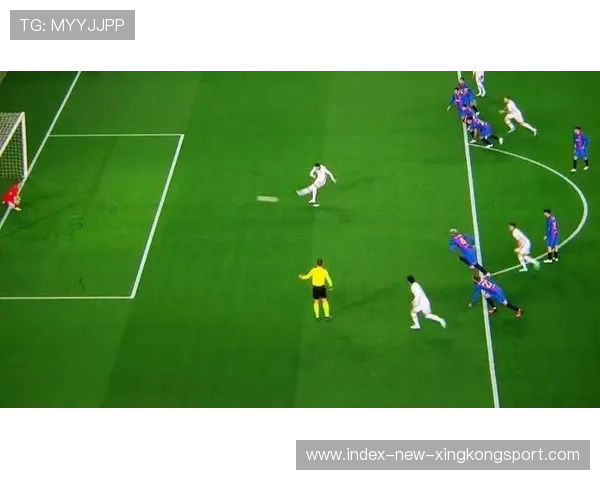 法兰克福通过连续渗透掌握禁区主导权